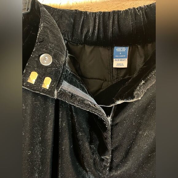 Velvet wide leg pants, black, pockets,back pocket, great preloved condition - Picture 7 of 15